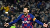 Lionel Messi vẫn dẫn đầu thu nhập của thế giới cầu thủ. Ảnh: Getty Images