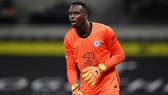 Edouard Mendy bất ngờ chấn thương khiến Chelsea lo lắng. Ảnh: Getty Images