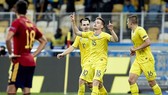 Ukraine gây sốc lần đầu đánh bại Tây Ban Nha. Ảnh: Getty Images