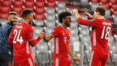 Kingsley Coman tiếp tục sắm vai người hùng Bayern Munich trong ngày khai màn. Ảnh: Getty Images