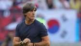 Joachim Loew chắc chắn sẽ bị soi xét về vị trí sau thảm bại. Ảnh: Getty Images