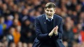 Steven Gerrard đang phát triển mạnh mẽ trên cương vị một HLV. Ảnh: Getty Images