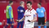 Ivan Rakitic không mừng bàn thắng vào lưới đội bóng cũ Barca.