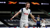 Harry Kane tỏa sáng mang về chiến thắng cho Tottenham. Ảnh: Getty Images