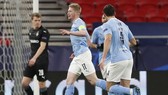 Kevin De Bruyne dẫn dắt Man.City tiến đi mạnh mẽ. Ảnh: Getty Images