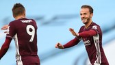 James Maddison mừng bàn thắng trong trận thắng gây sốc 5-2 trên sân Man.City ở lượt đi. Ảnh: Getty Images