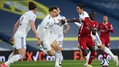 Liverpool chỉ giành 1 điểm sau trận hòa 1-1 tại Leeds United.