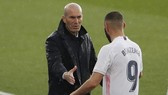 HLV Zinedine Zidane khẳng định không bao giờ nói điều bất lợi trước thời điểm quyết định. Ảnh: Getty Images
