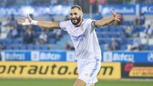 Karim Benzema vẫn là linh hồn trên hàng tấn công của Real.