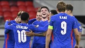 Tuyển Anh dễ dàng giành chiến thắng 4-0 trước chủ nhà Hungary.