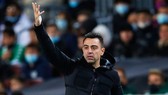 HLV Xavi đang cố lên tinh thần trước “ngọn núi” buộc phải leo ở Munich.