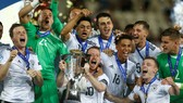 Niềm vui của U21 Đức sau khi đăng quang