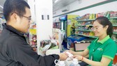 Saigon Co.op bán nước đóng chai với giá vốn tại Hà Nội