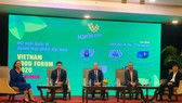 Các chuyên gia phát biểu tại hội nghị. Nguồn: ĐCSVN