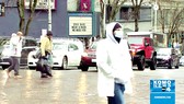 Người dân Mỹ hạn chế ra đường do ca mắc mới Covid-19 tăng cao