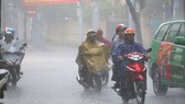 Mưa trái mùa có thể kéo dài qua Tết Dương lịch
