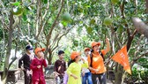 Đoàn khách nhí ở TPHCM tham quan Cù lao Lân (Tiền Giang)