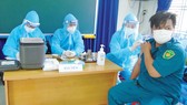 Tiêm vaccine Covid-19 cho đối tượng ưu tiên ở quận 8 vào ngày 22-6