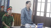Nguyên đại úy quân đội lừa “chạy trường”