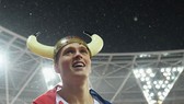 “Gã Viking trẻ trung” Karsten Warholm.