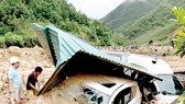 Thiệt hại tăng nhanh, khẩn trương di dân, không để đói rét