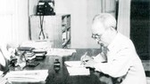 Chủ tịch Hồ Chí Minh làm việc ở số nhà 54 (1957)