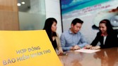 Ép người khác mua bảo hiểm nhân thọ bị phạt đến 100 triệu đồng