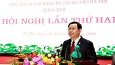 Bí thư Thành ủy Hà Nội Vương Đình Huệ phát biểu khai mạc hội nghị. Ảnh: Dangcongsan.vn