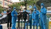 Hỗ trợ bình oxy miễn phí cho nhiều quận huyện và TP Thủ Đức
