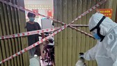 Bình oxy được nhóm của anh Huy đem đến tận nhà bệnh nhân