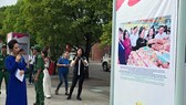 Khai mạc triển lãm ảnh kỷ niệm 70 năm ngày Chủ tịch Hồ Chí Minh ra lời kêu gọi thi đua ái quốc