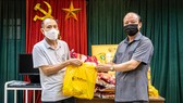 CBNV T&T Group trao tặng 3.000 suất quà cho người dân Hà Nội gặp khó khăn do Covid-19