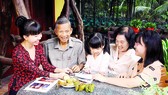 Anh Hai dung dị, tình cảm