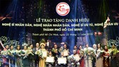 Lễ trao tặng danh hiệu NSND, NSƯT tại TPHCM năm 2019. Ảnh: Thanhuy.vn