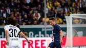Ander Herrerađang tỏa sáng ở PSG