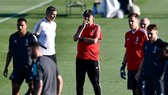 Maurizio Sarri hy vọng sẽ không vị sa thải nếu Juve bị loại