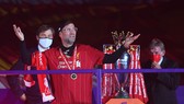 Jurgen K;lo[pp trong ngày đ0ăng quang cùng Liverpool