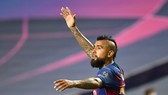 Arturo Vidal rời Barcelona để gia nhập Juventus