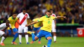Richarlison ghi bàn tứ chấm 11m trong trận chung kết Copa America 2019