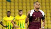 Kylian Mbappe lại dính chấn thương