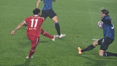 Mo Salah sút tung lưới Atalanta