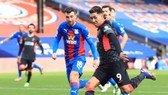 Roberto Firmino ghi bàn trong chiến thắng 7-0 trên sân khách