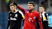 Tiền đạo Thomas Mueller thất vọng với sai sót ở hàng thủ