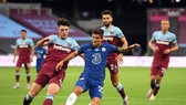 Trận Chelsea - Aston Villa ở lượt đi