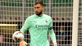 AC Milan đóng băng cuộc đàm phán hợp đồng với Donnarumma sau khi nhóm CĐV quá khích đe dọa thủ môn