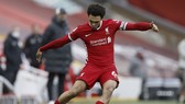 Alexander-Arnold với những quả tạt danh tiếng của mình