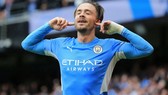 Jack Grealish ghi bàn đầu trên sân nhà cho Man City