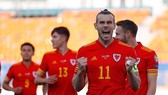 Gareth Bale ăn mừng chiến thắng