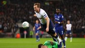 Harry Kane ;luôn là mối đe dọa cho Chelsea ở sân Tottenham Hotspur