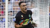 Lautaro Martinez ăn mừng bàn thắng